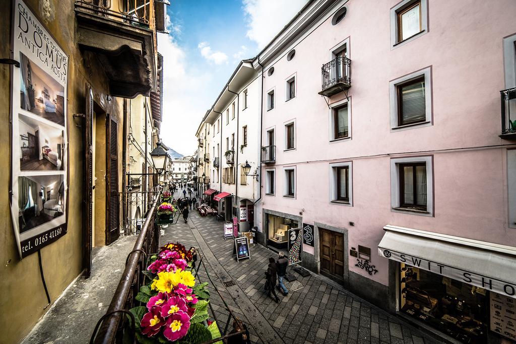 Hotel Domus Antica Aosta Exterior foto